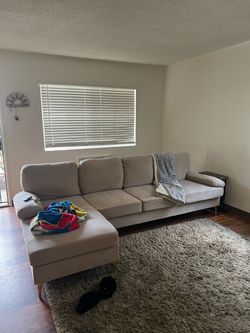 SECTIONAL *NEED GONE TODAY*