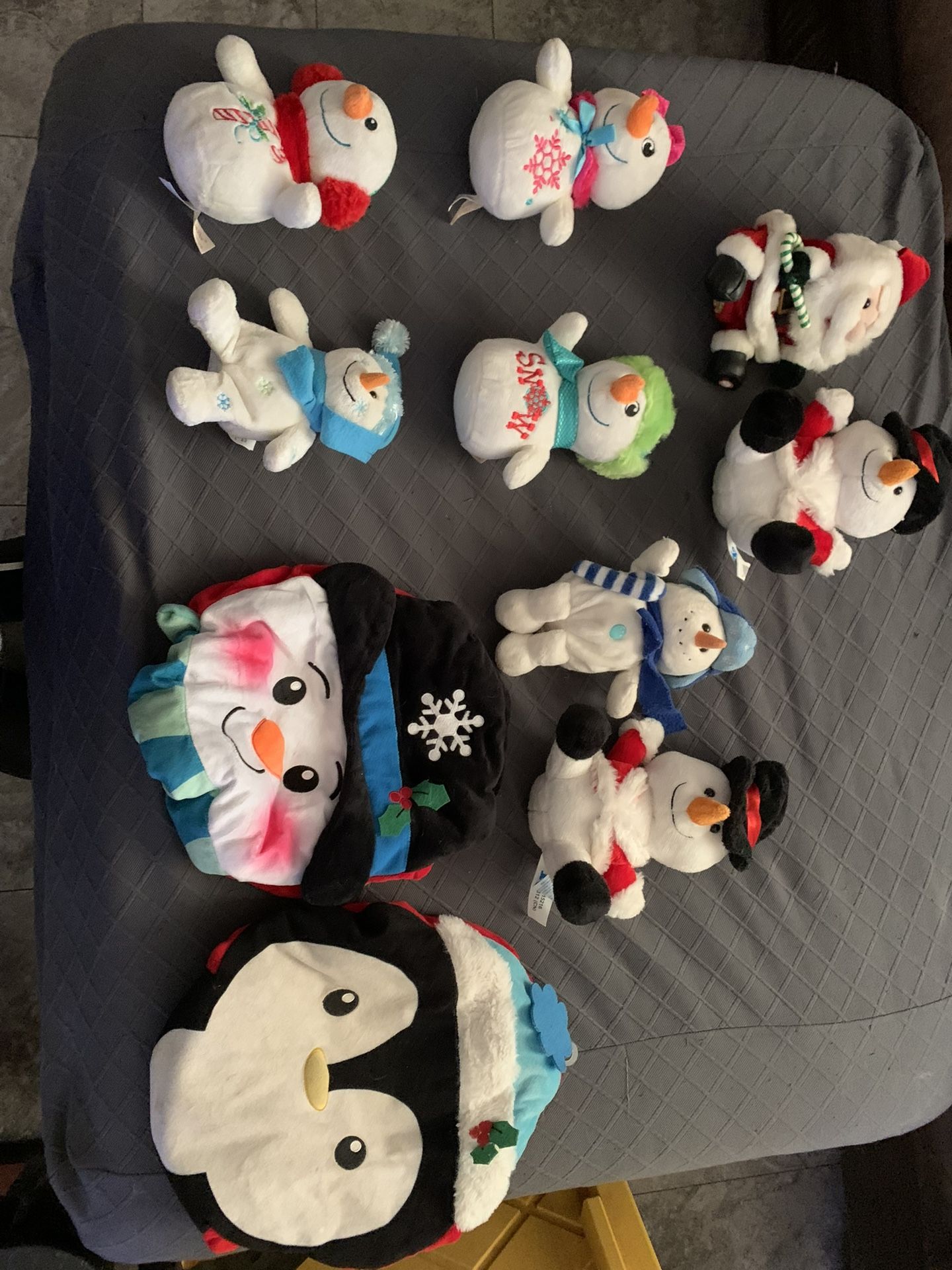Xmas Plushies And Toilet Covers