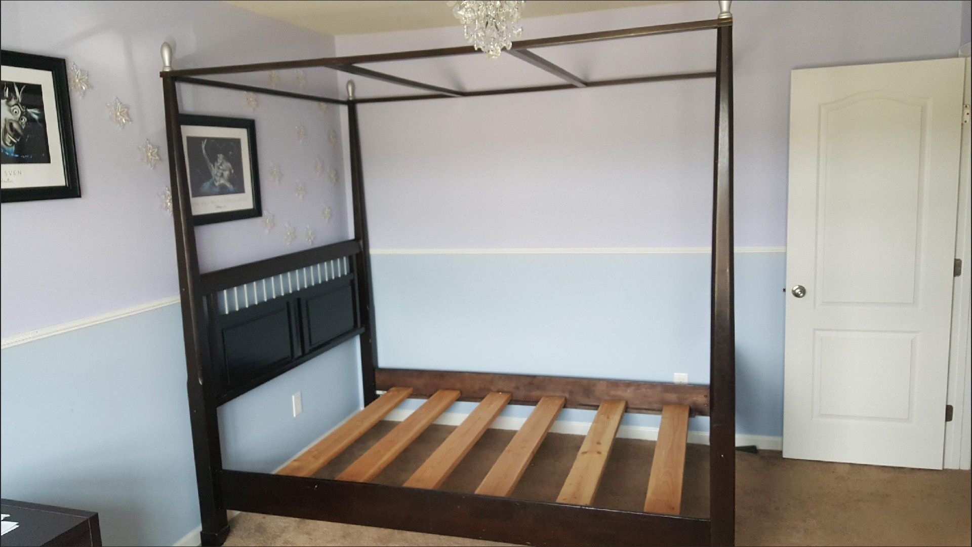 Queen Canopy Bed - Espresso - Great Shape
