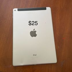 64gb iPad Air 2  (dead Need New Battery)