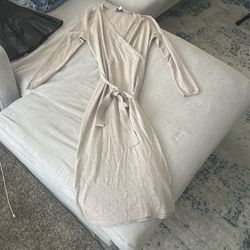 Los Angeles Atelier Size Medium 