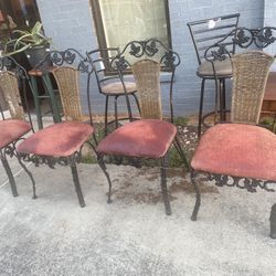 4 Chairs (Fayettville  Ga)