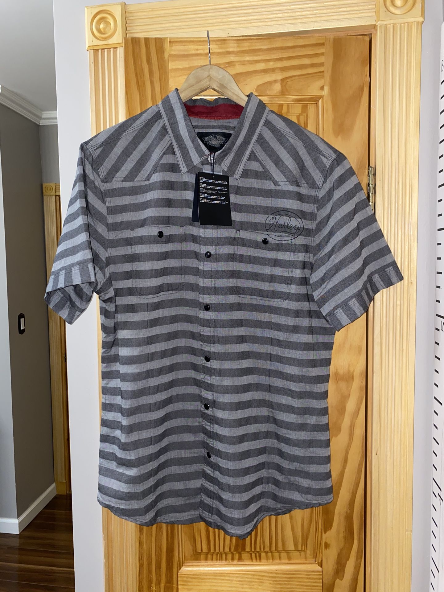 Genuine Harley Davidson Brand Summer Button Up—Size LARGE
