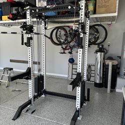 Vesta Fitness PRO SERIES 2-1 Ultimate Half Rack Functional Trainer/Gym Equipment/ Home Gym/ Fitness/ FREE DELIVERY 🚚 