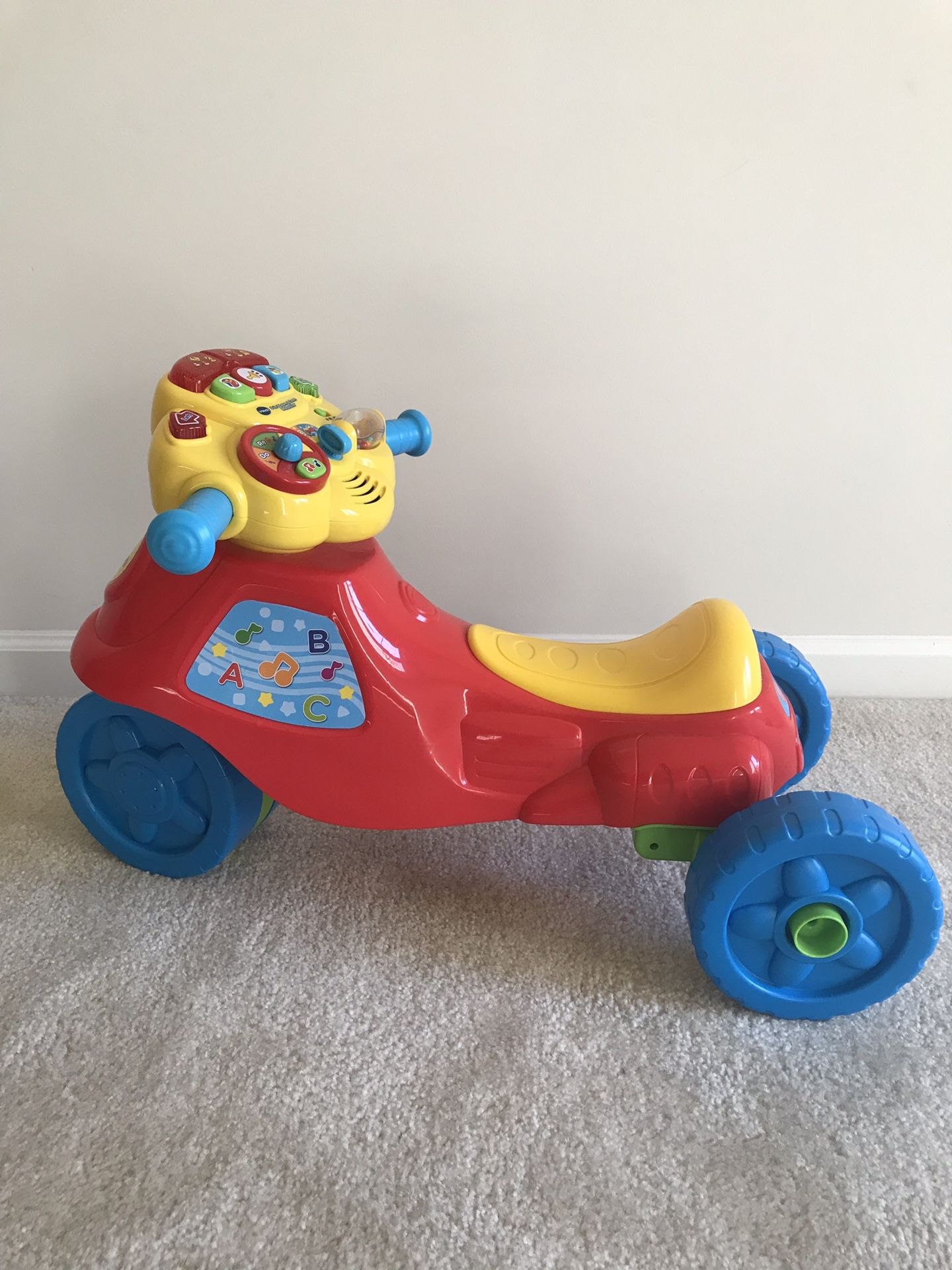 VTech 2 in 1 learn and zoom kids motorbike