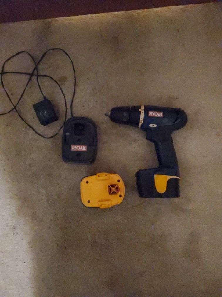 Ryobi 12volt Drill 