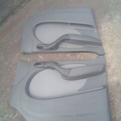 2005 Dodge Sprinter Door Panels And Mirror 