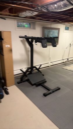 Titan Fitness Leverage Squat Machine – Great Conditio