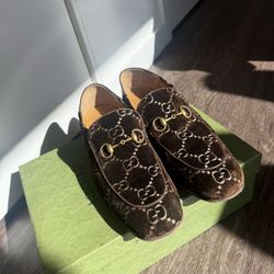 GUCCI men's Jordaan Horsebit GG Velvet Loafers shoes
