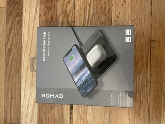 Nomad Base station Charging Hub 