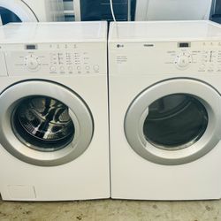 Washer Dryer LG Front Load Super Capacity Like New FREE Delivery