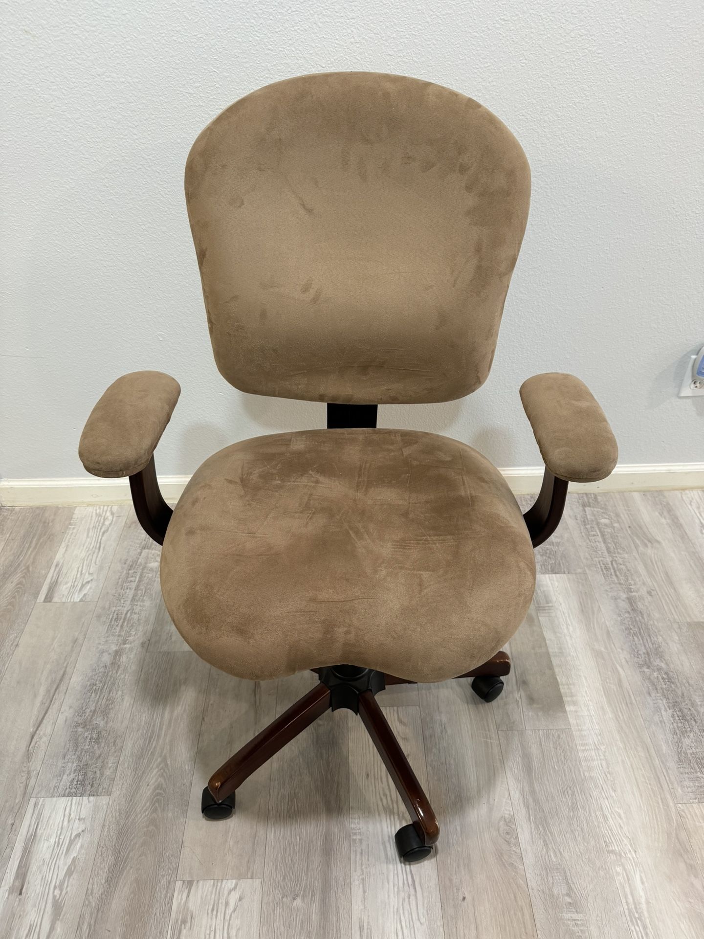 Microsuede Desk chair with arms - swivel, height adjustable