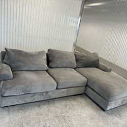 Comfy Nice Gray Sectional Couch🔥🔥🔥