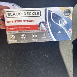 Black Decker Iron New