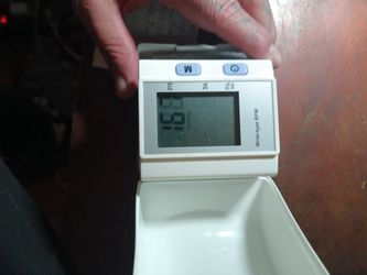 Blood pressure cuff
