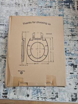 Brand new round toilet seat