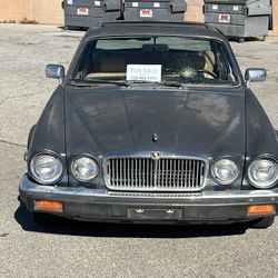 1983 Jaguar XJ6