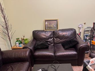 Sofas & Coffee Table