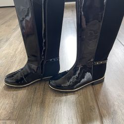 Girls Black Rain Boots (size 12Y)