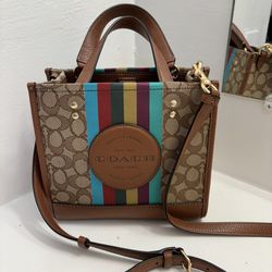 Vintage Artsy Coach Bag 