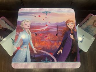 Frozen Wood Table Set