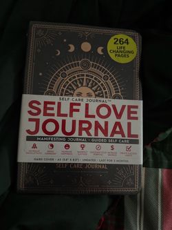 Freedom Mastery Daily Journal of Gratitude, Productivity & Habit Tracker