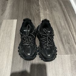 Balenciaga Tracks