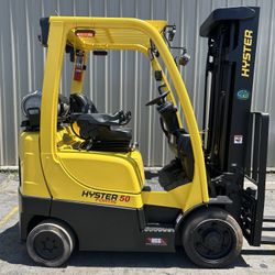 2020 Hyster Propane Gas Forklift 