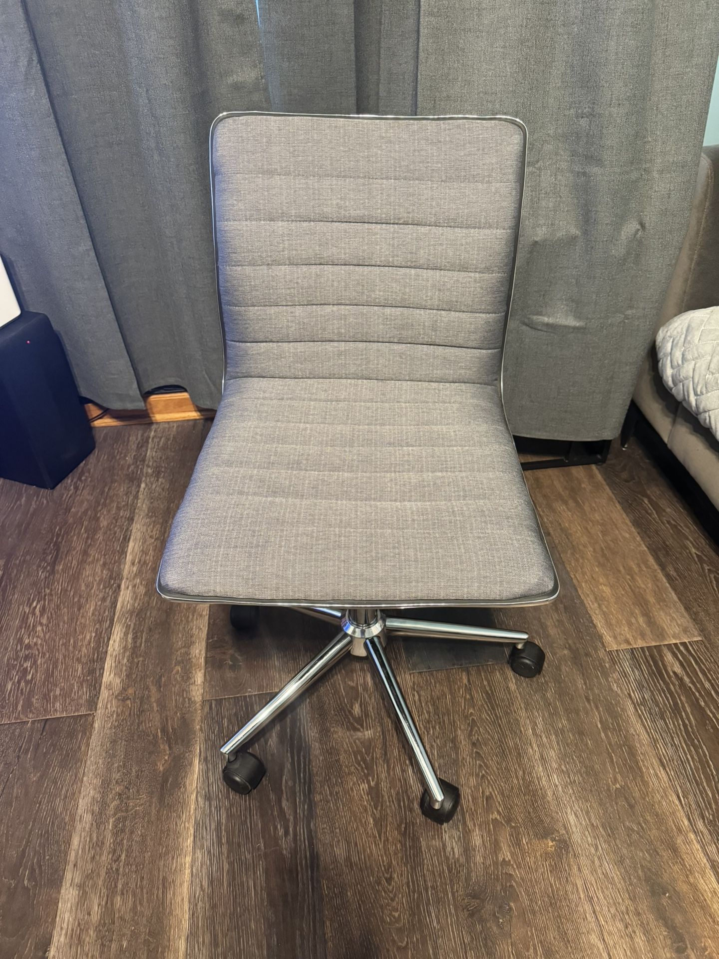 Grey Adjustable Chair! like New !