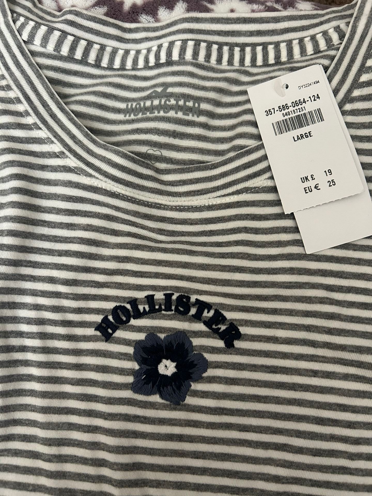 hollister clothes
