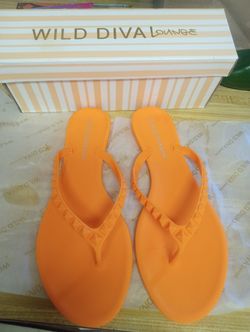 New In Box Size 10 Wild Diva Lounge Orange Jelly Sandals