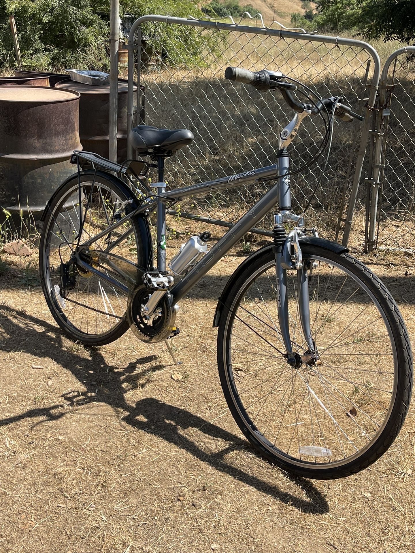 HUFFY MAGELLAN Comuter Bike