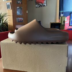 Yeezy Slides Flax (9) DS