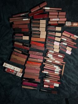 Lip Tints And Glosses 