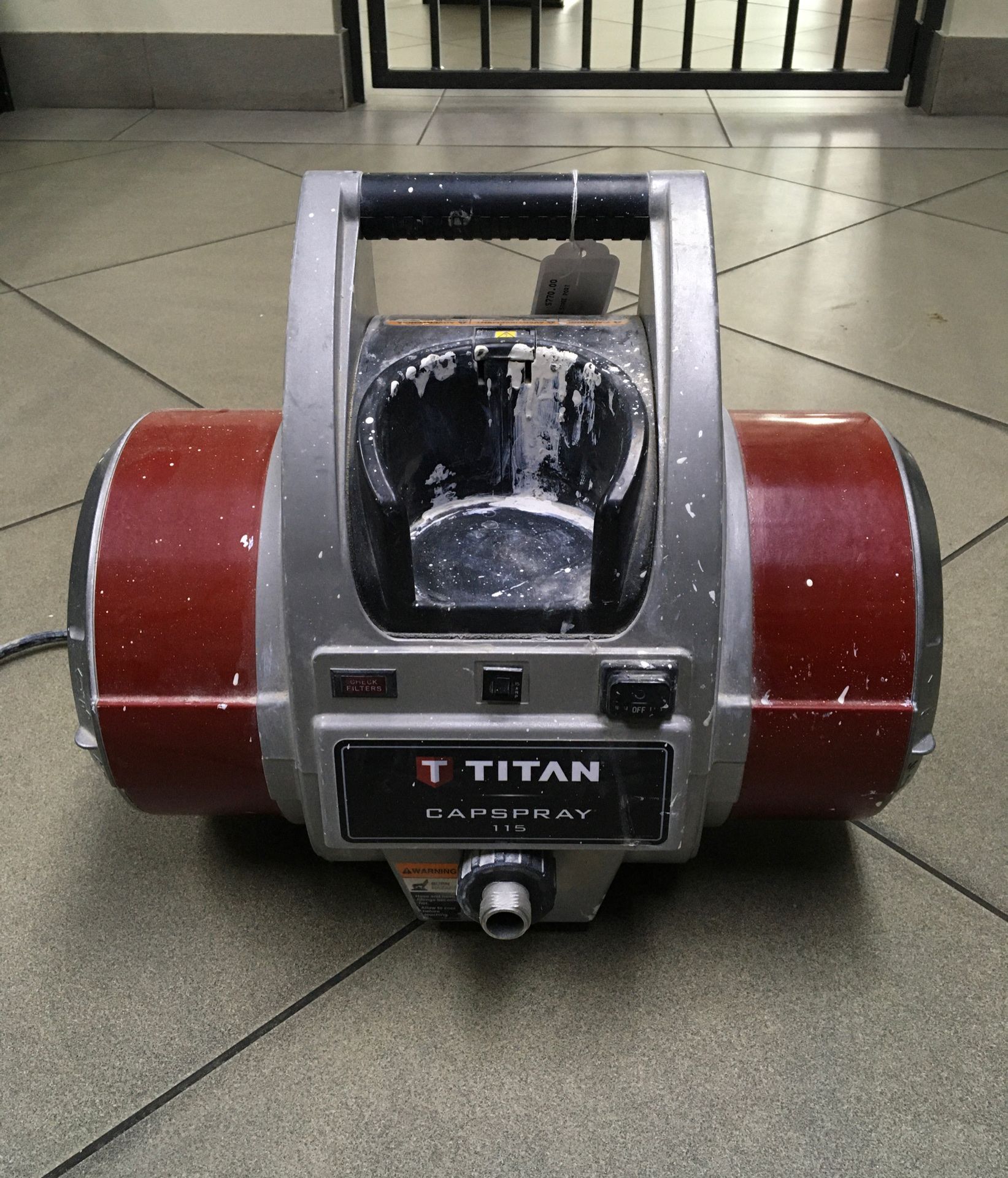 TITAN CAPSPRAY 115 paint sprayer - no gun