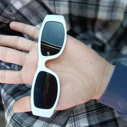 White Palm Angles Glasses Woman