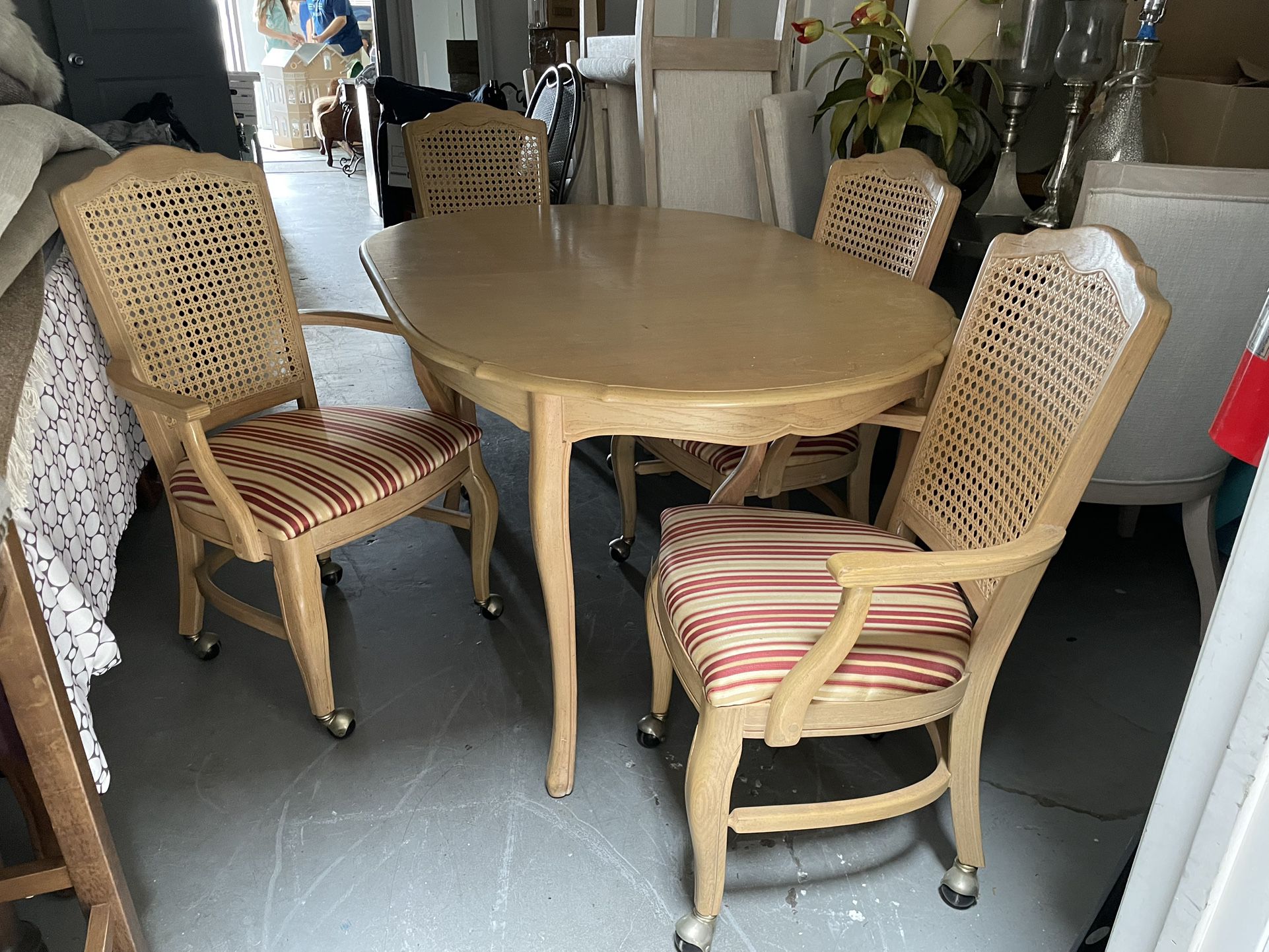 FREE 5 Pc Wood Dining Room Set As Is