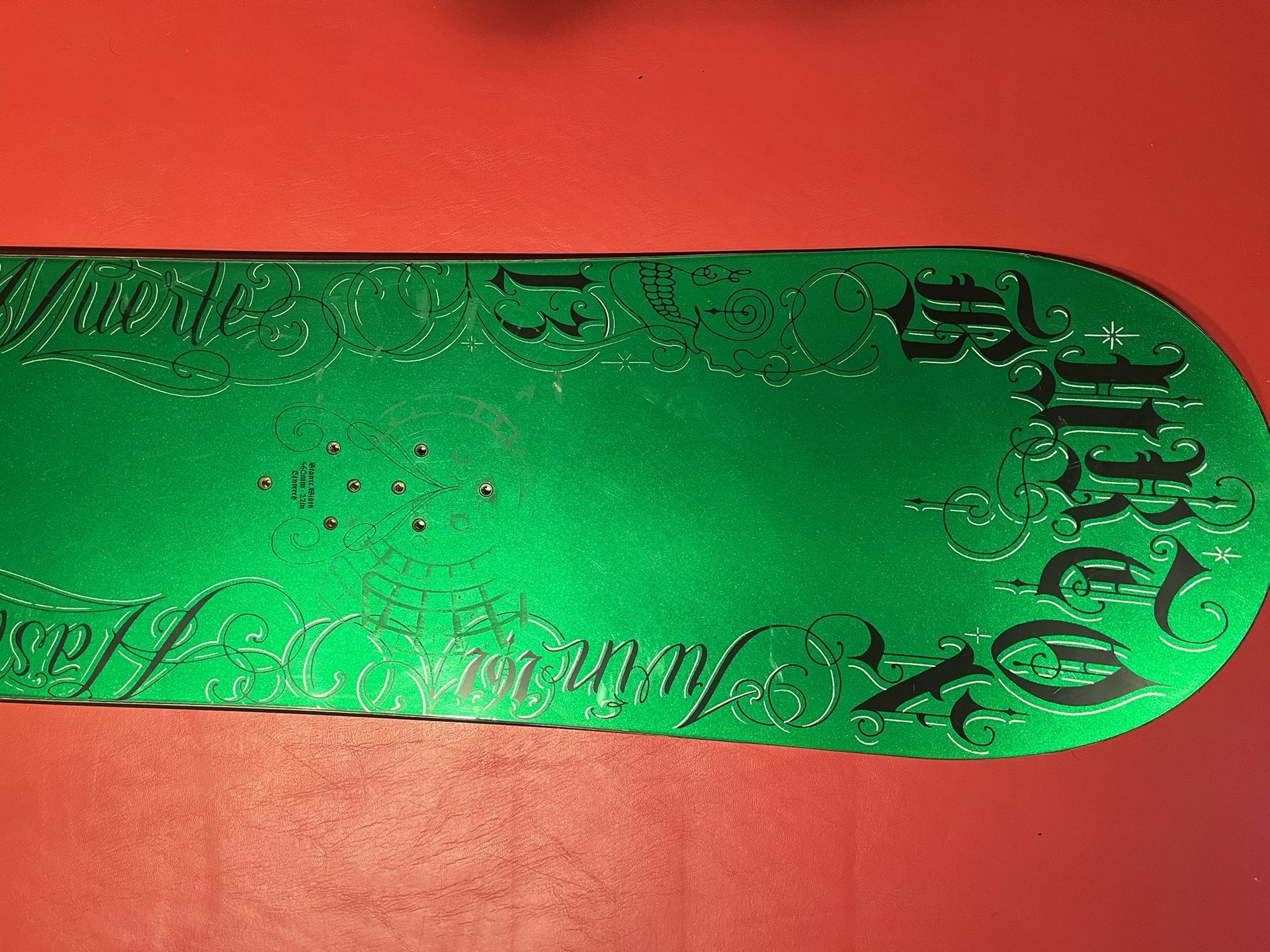 BURTON Hasta La Muerte Twin 154 スノーボード Burton Twin Snowboard (Green) 2009 | evo Canada