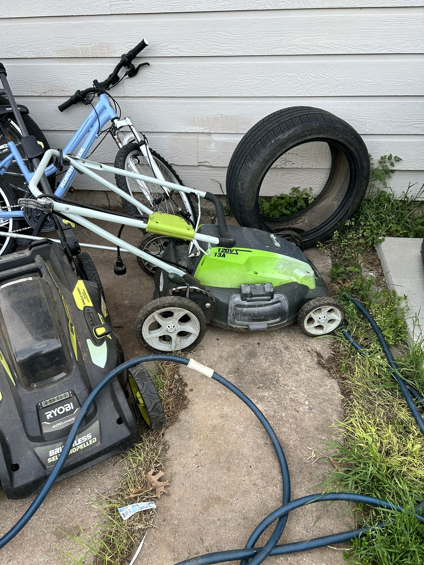 Lawnmower