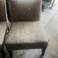 Chairs / Accent Chairs 2