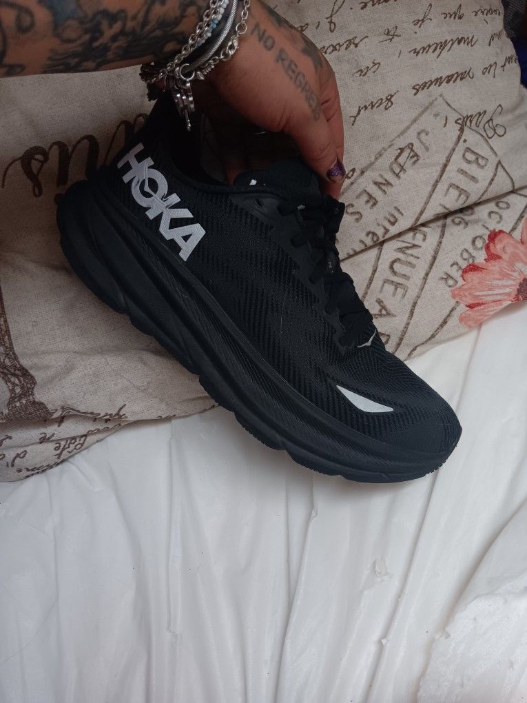 Brand Used Expensive Hoka Now Only 30 Bucks