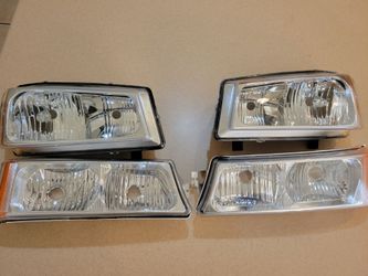 NEW headlight housings 2003-2006 Silverado , Avalanche