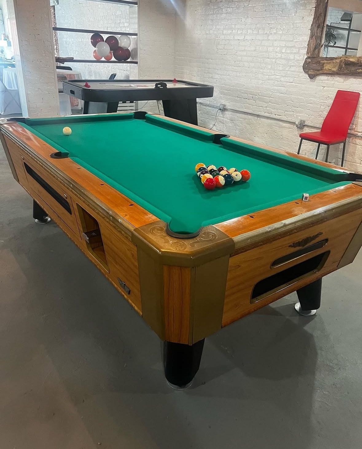 Professional Size Pool Table