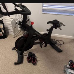 Peloton Bike
