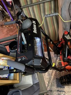 Ariens Deluxe Snow Blower