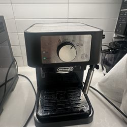 Delonghi Espresso Machine + Coffee Grinder, Tamper, Basket