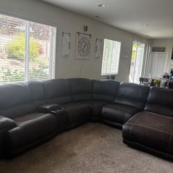 Sectional Couch 