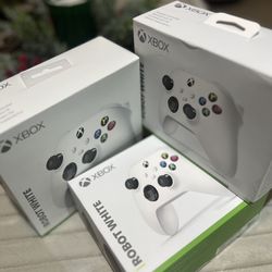 Xbox Series X/S Controllers Brand New