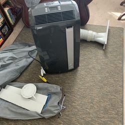 DeLonghi PAC AN125PEK Portable Air Conditioner On Wheels