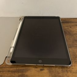 iPad (9th Gen) & Apple Pencil (1st Gen)